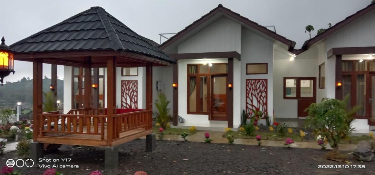 Villa Madinna Dieng Diyeng المظهر الخارجي الصورة